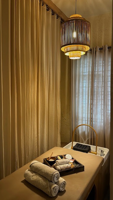 Salon Interior